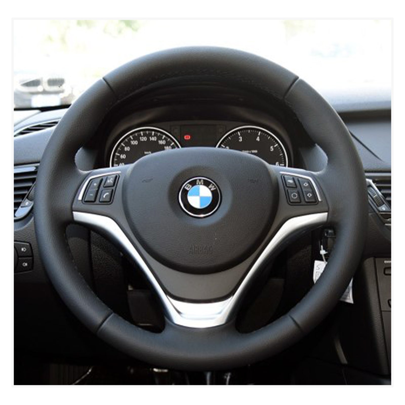 MEWANT Couvre Volant pour BMW X1 E84 2012-2015 / 1 Series E81 E82 E87 E88 2013